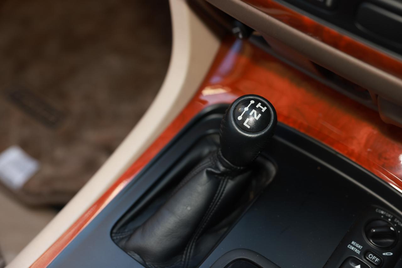 Toyota Land Cruiser  1999