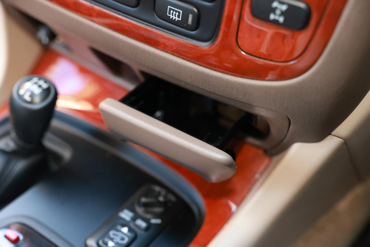 Toyota Land Cruiser  1999