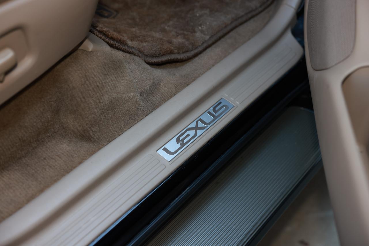 Toyota Land Cruiser  1999