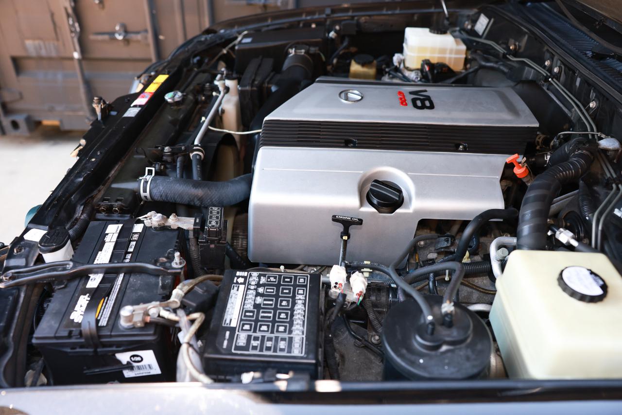 Toyota Land Cruiser  1999