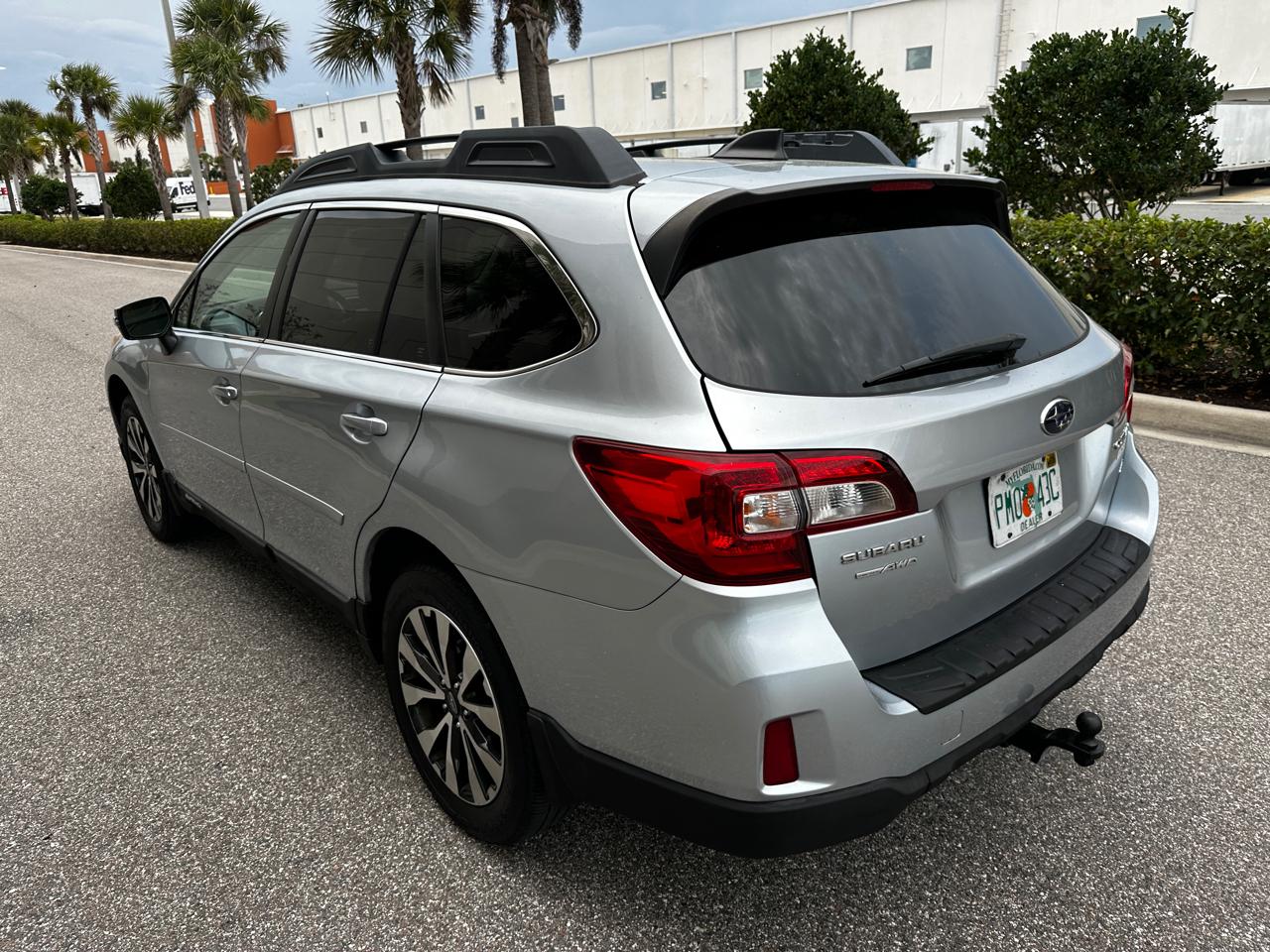 Subaru Outback  2016