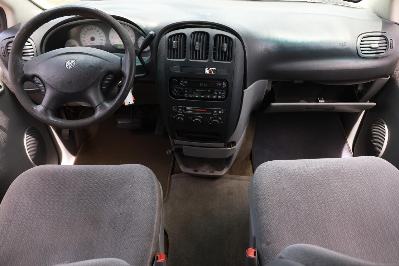 Dodge Caravan  2005