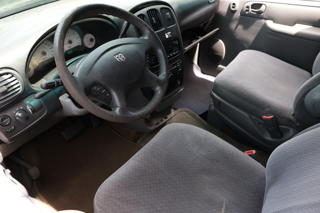 Dodge Caravan  2005