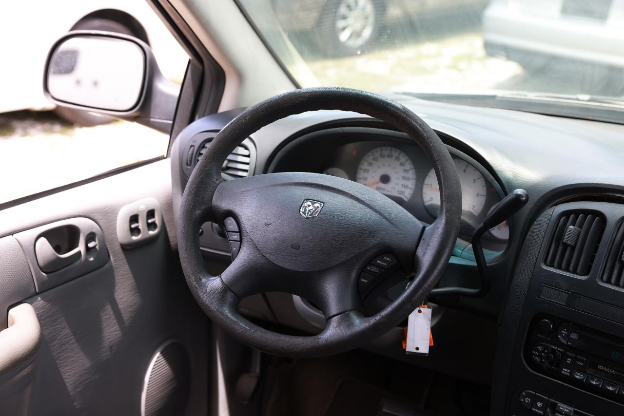 Dodge Caravan  2005