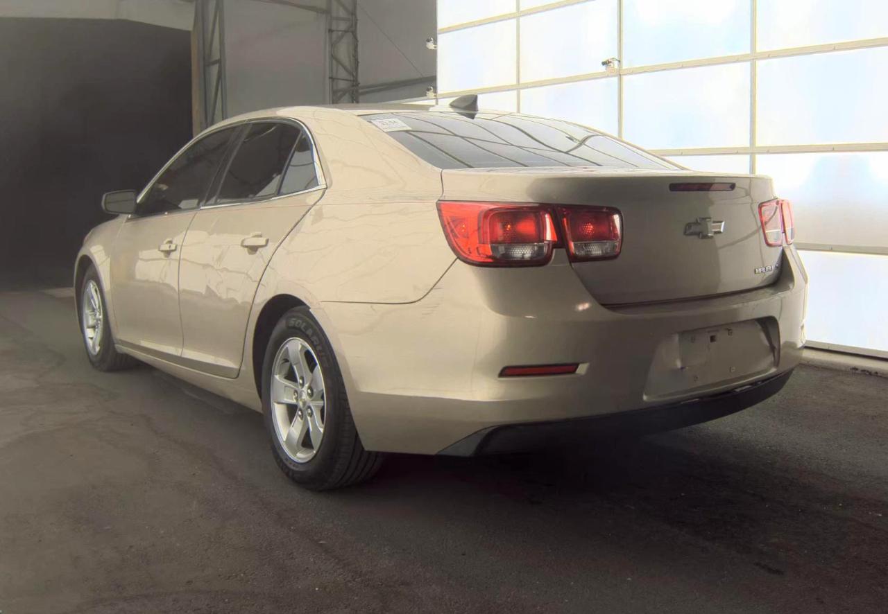 Chevrolet Malibu  2015