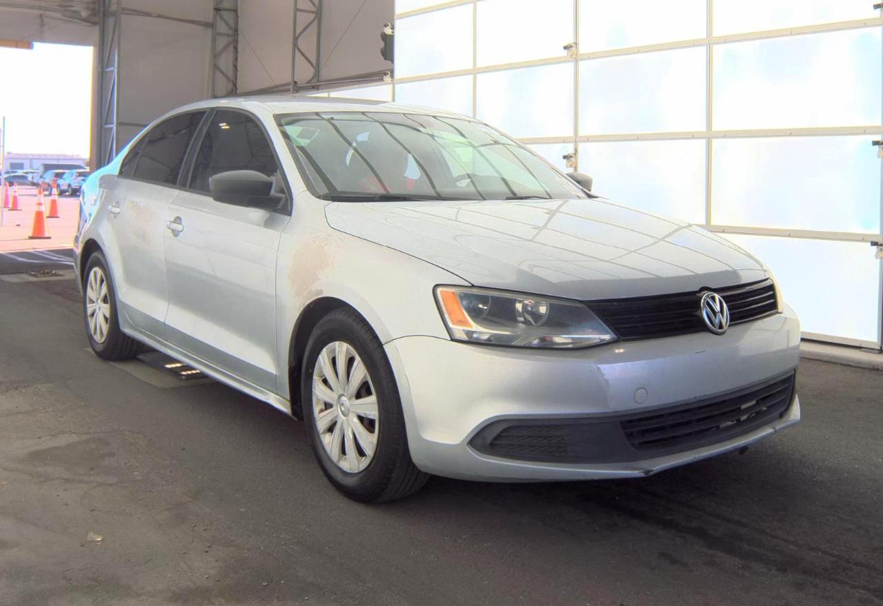 Volkswagen Jetta Sedan  2012