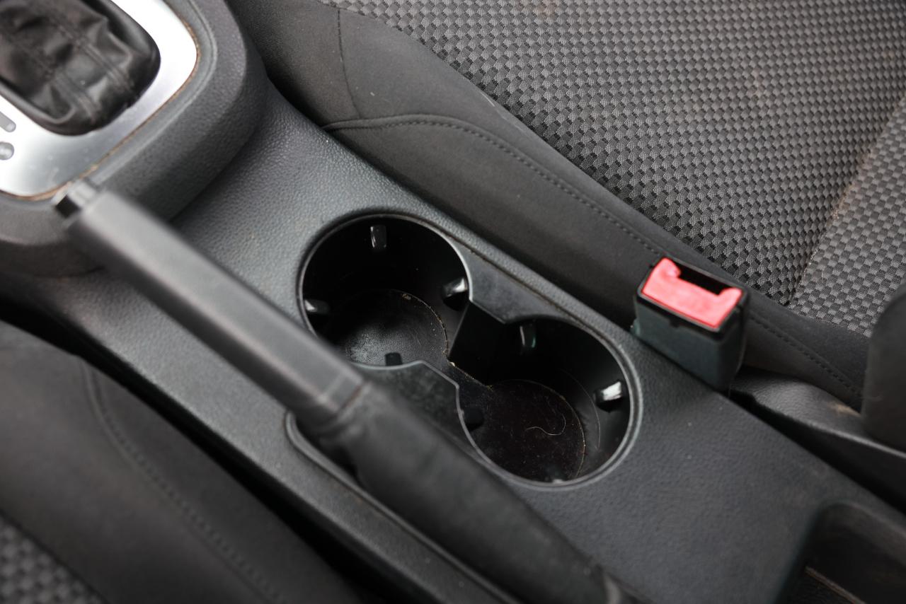 Volkswagen Jetta Sedan  2012