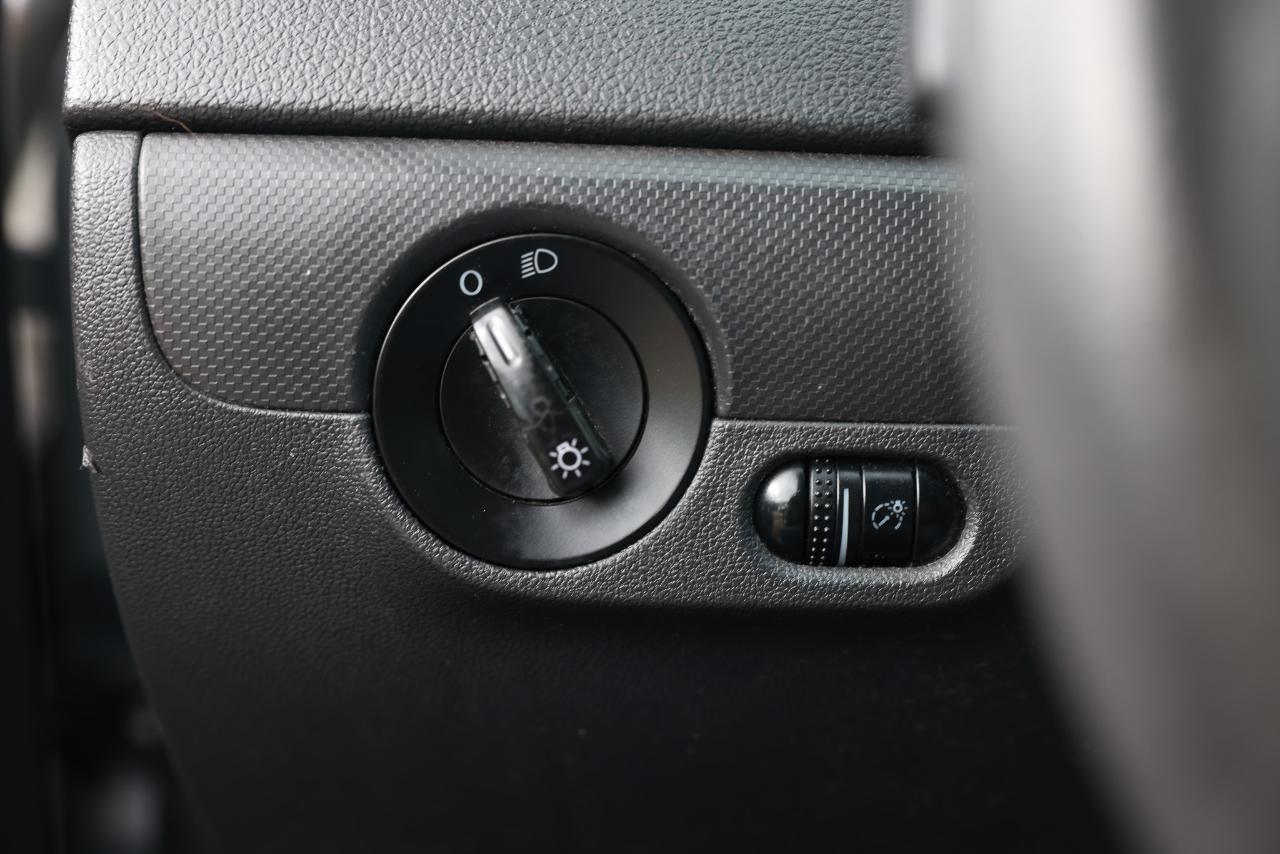 Volkswagen Jetta Sedan  2012