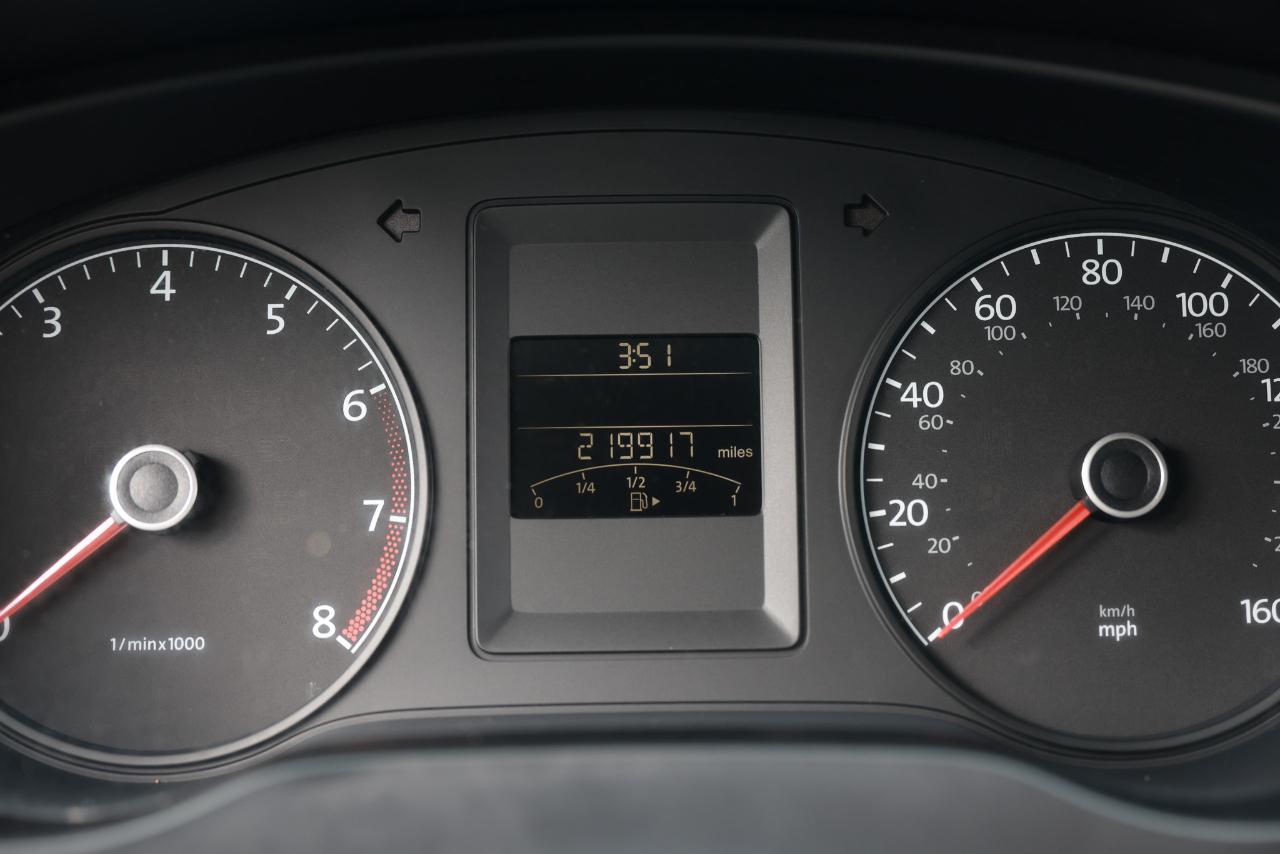 Volkswagen Jetta Sedan  2012