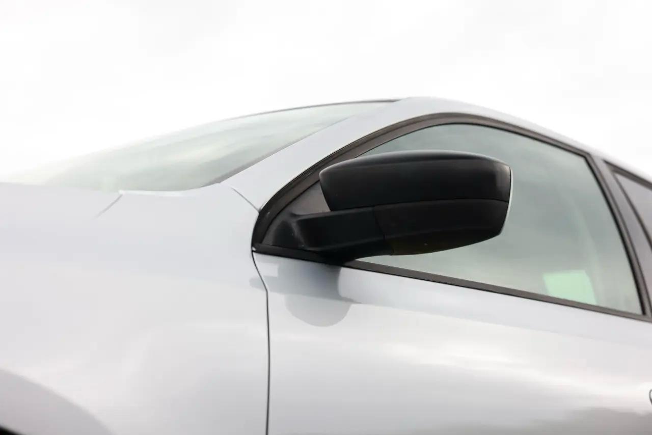 Volkswagen Jetta Sedan  2012