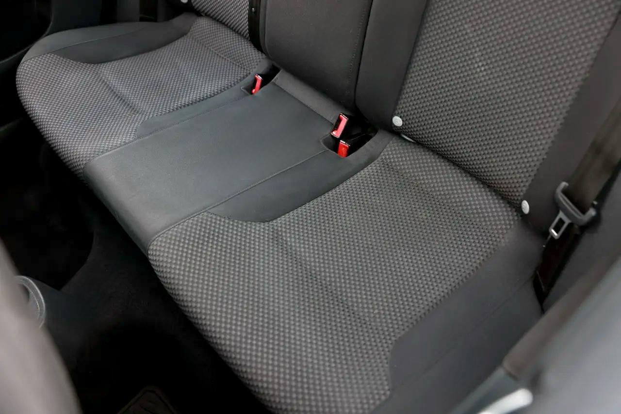 Volkswagen Jetta Sedan  2012