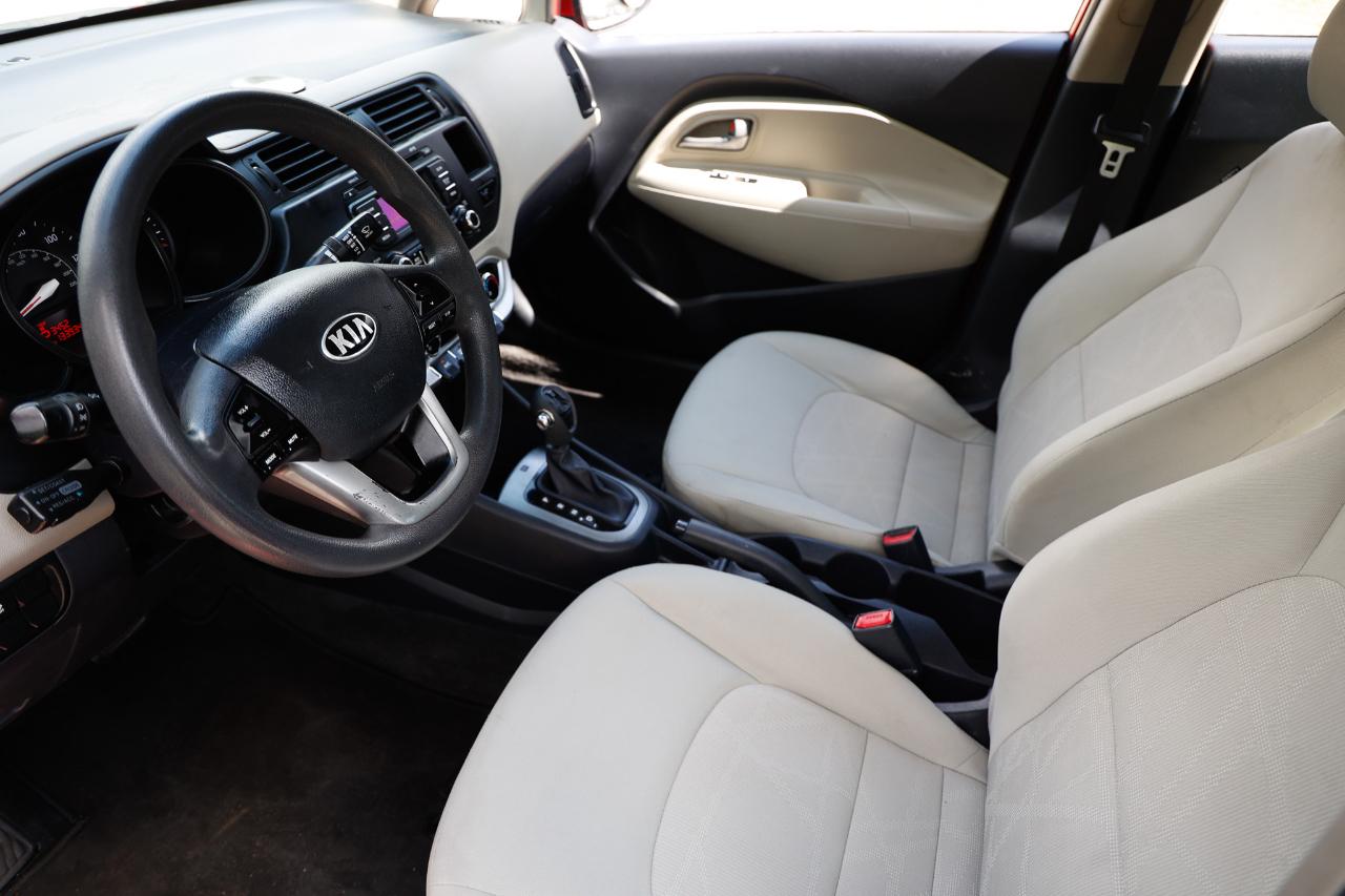 Kia Rio  2013