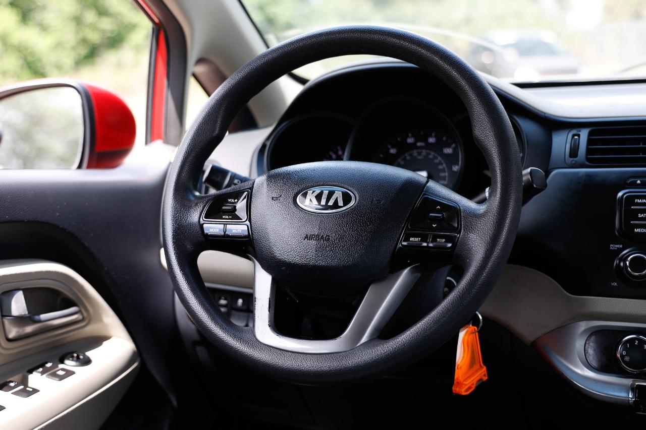 Kia Rio  2013