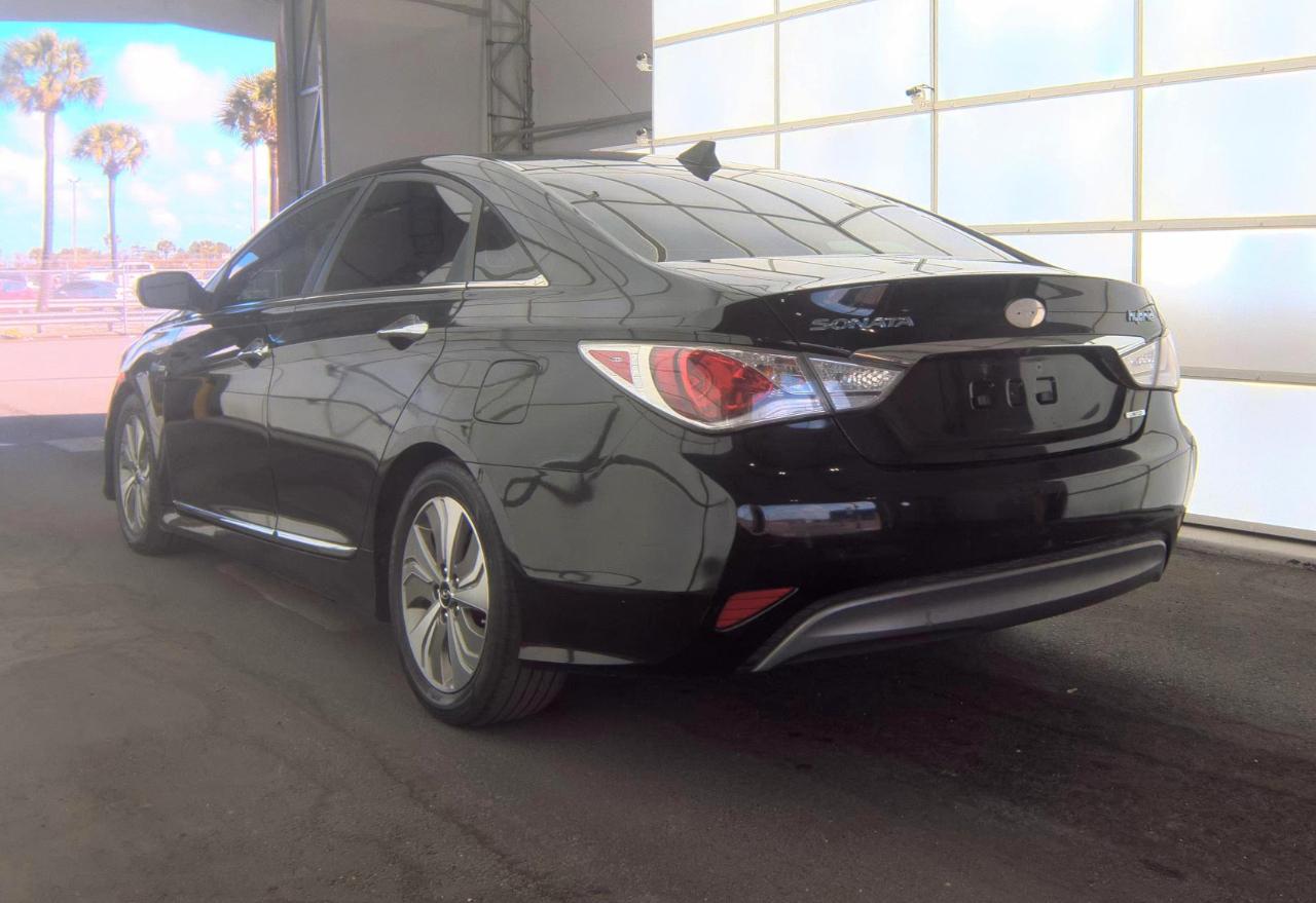 Hyundai Sonata Hybrid  2014