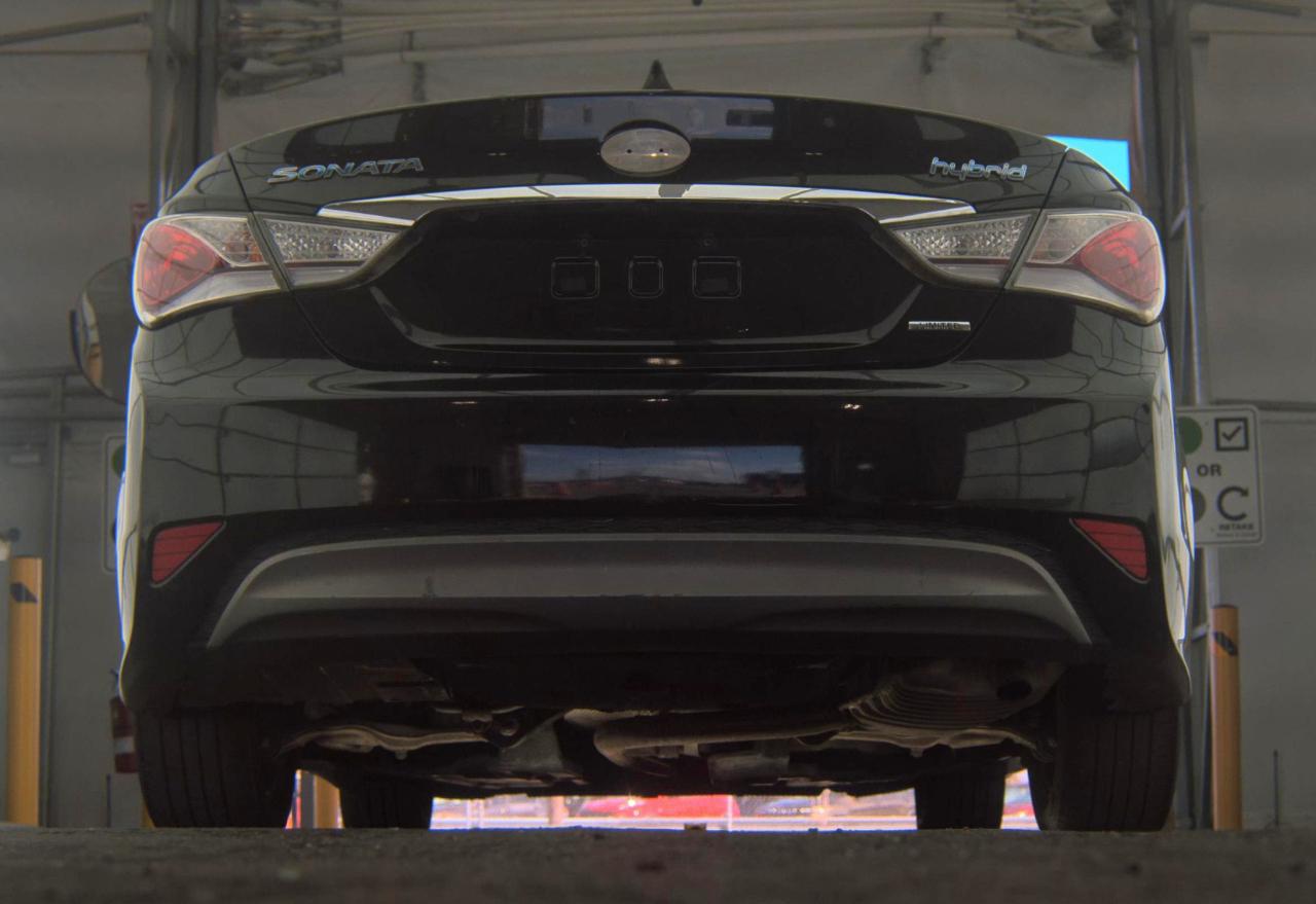 Hyundai Sonata Hybrid  2014