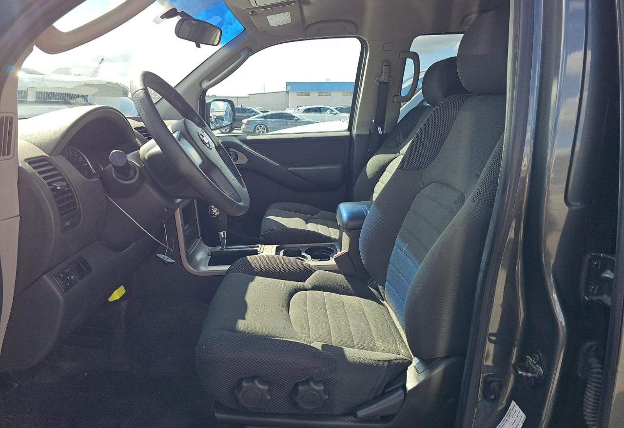 Nissan Pathfinder  2005