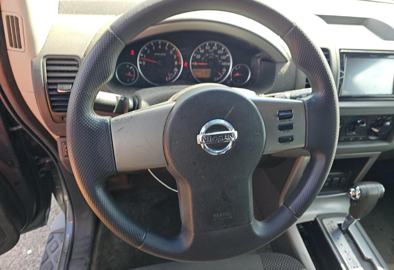 Nissan Pathfinder  2005