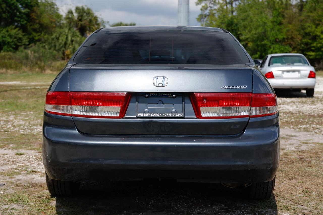 Honda Accord Sdn  2004