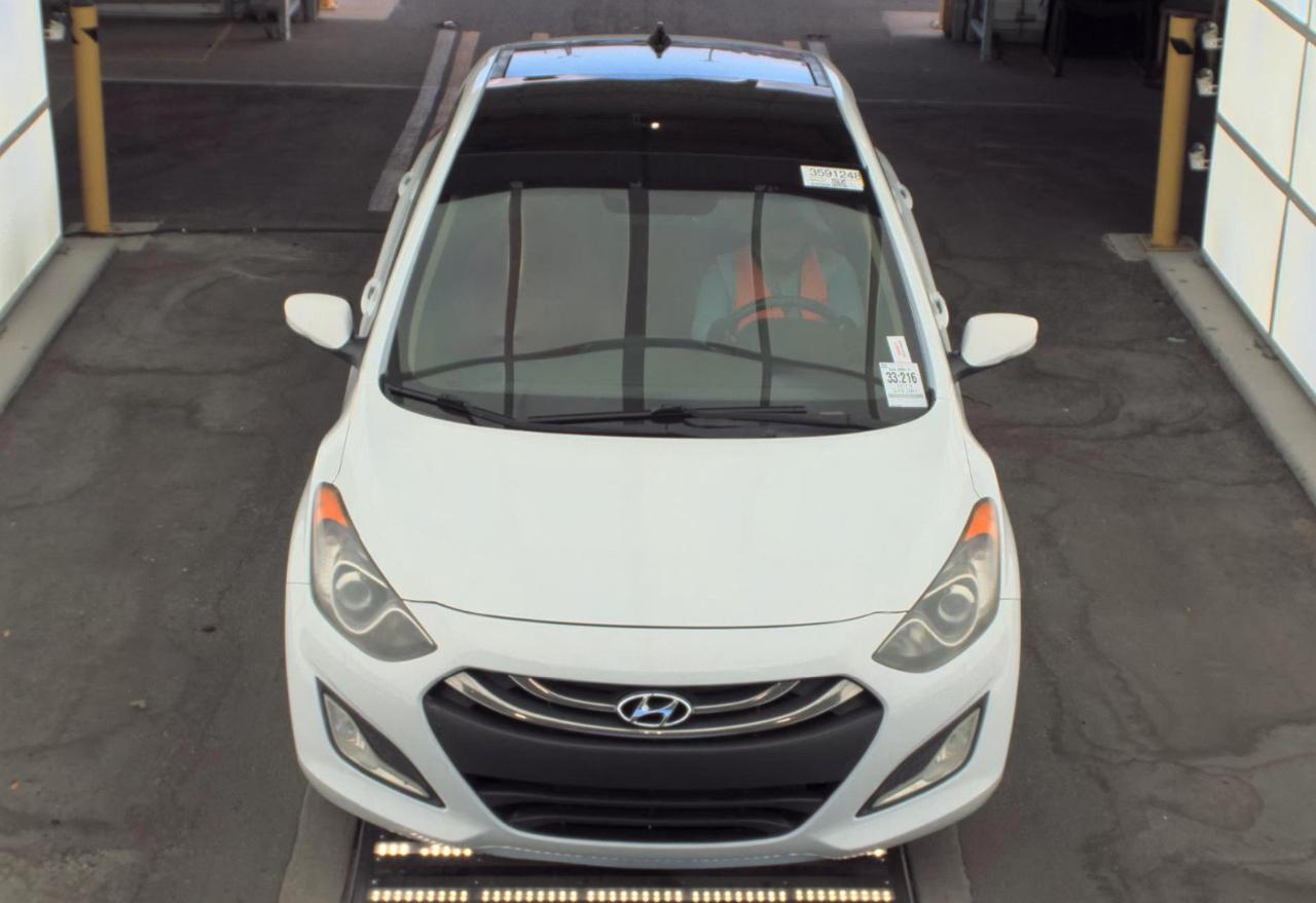 Hyundai Elantra GT  2013