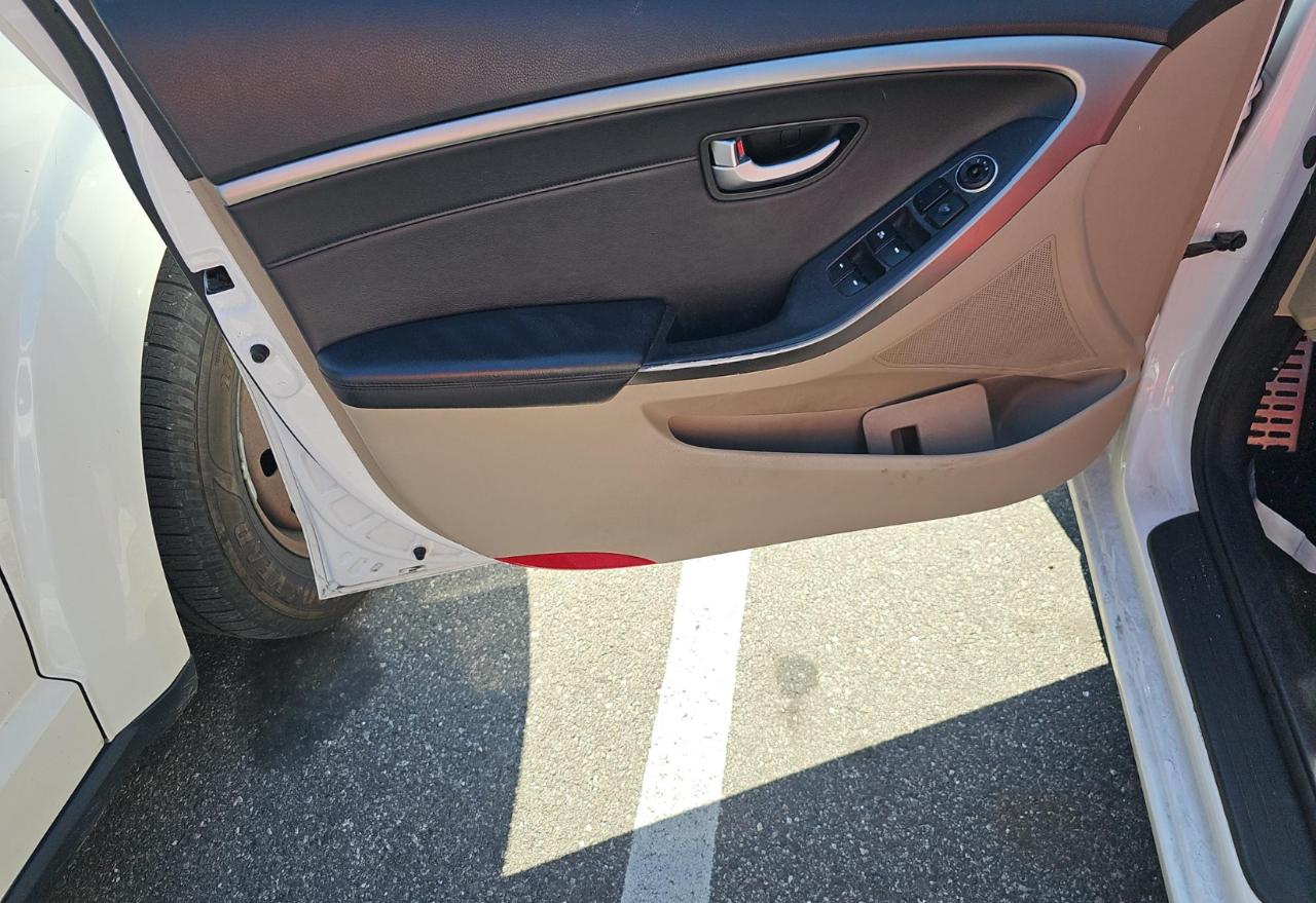 Hyundai Elantra GT  2013