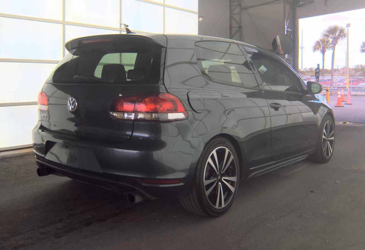 Volkswagen GTI  2010