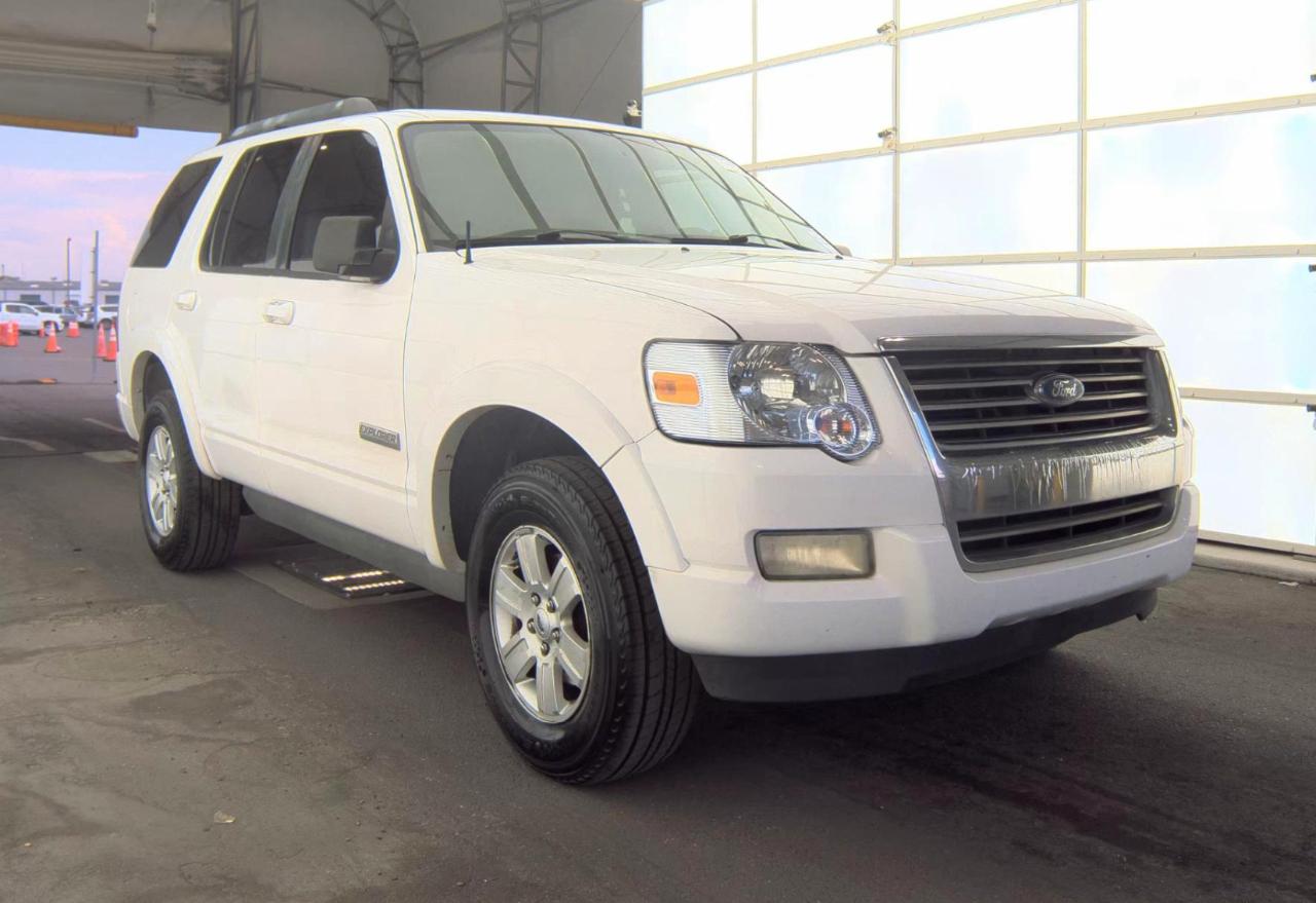 Ford Explorer  2008