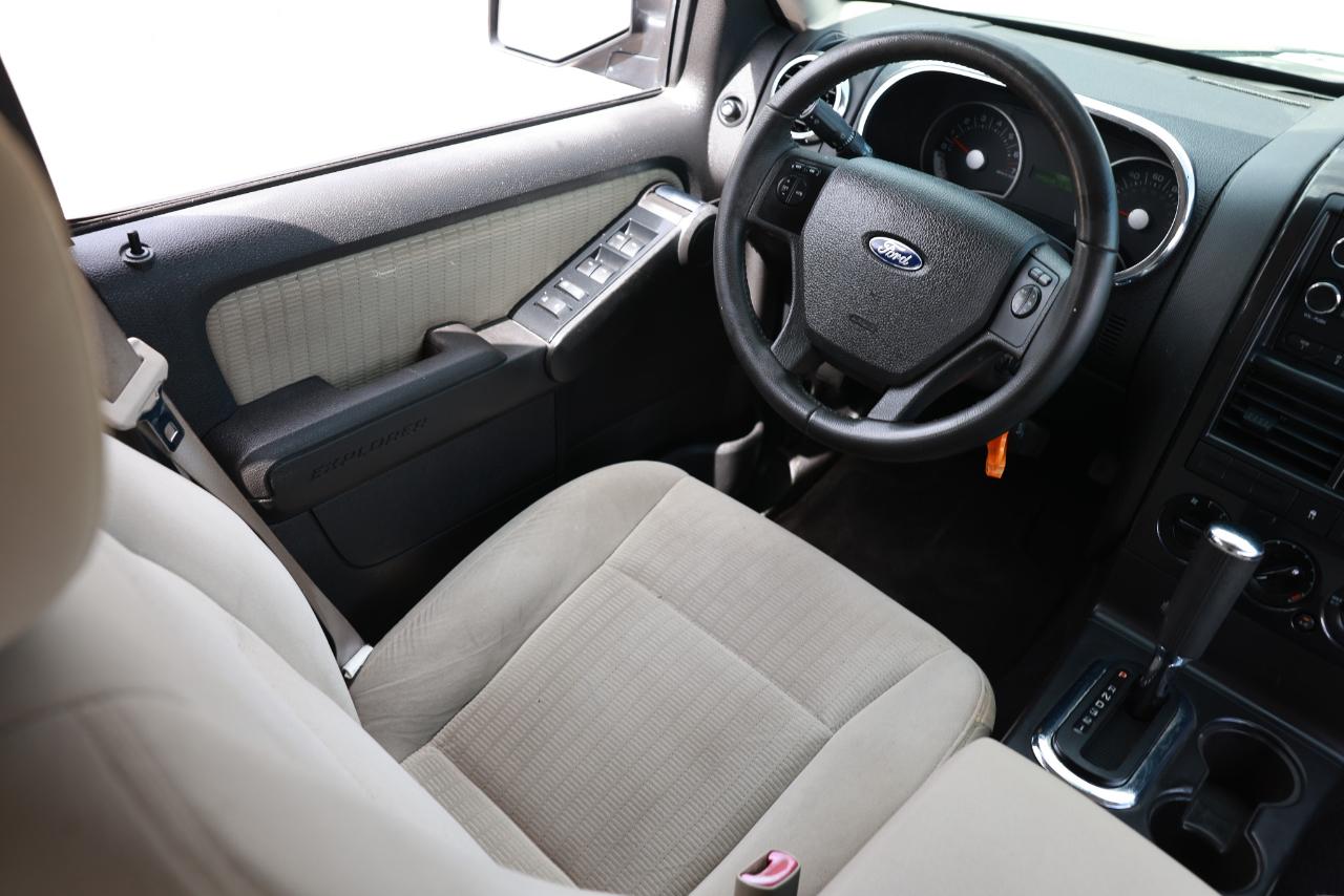 Ford Explorer  2008