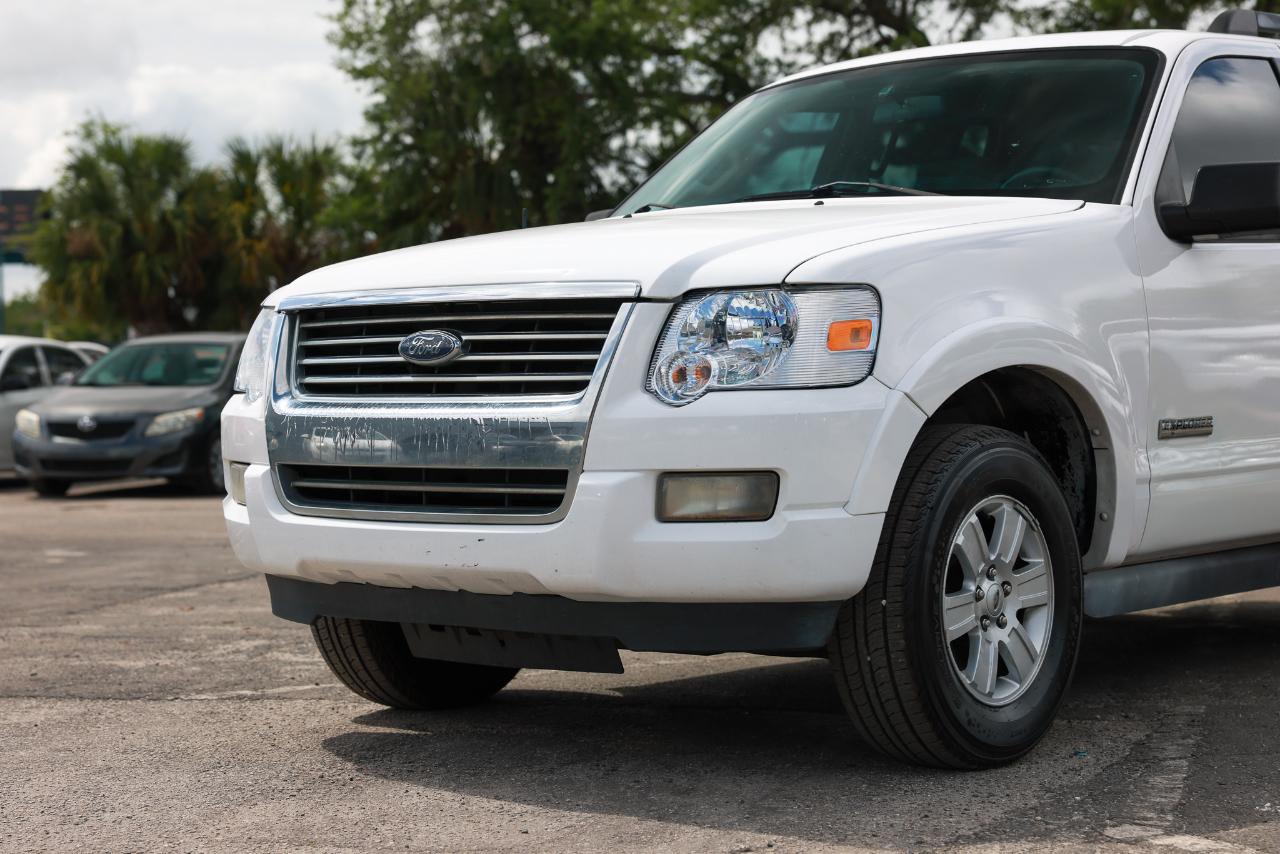 Ford Explorer  2008