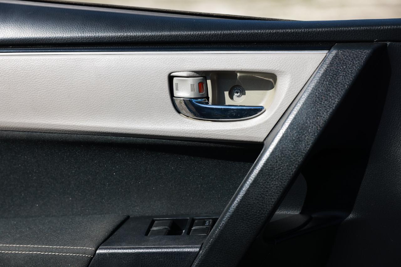 Toyota Corolla  2017