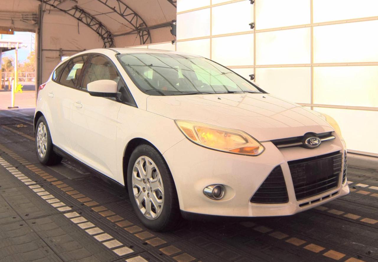 Ford Focus  2012