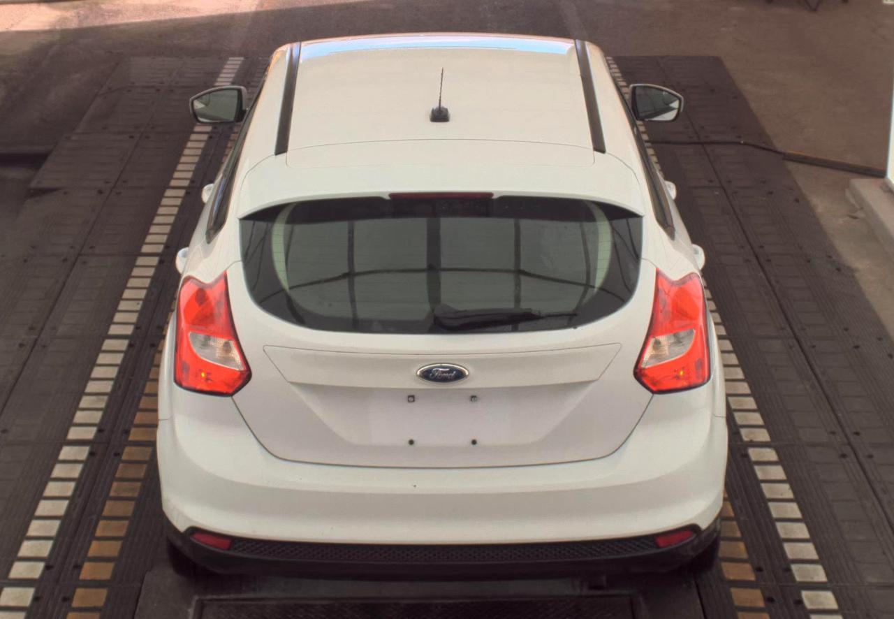 Ford Focus  2012