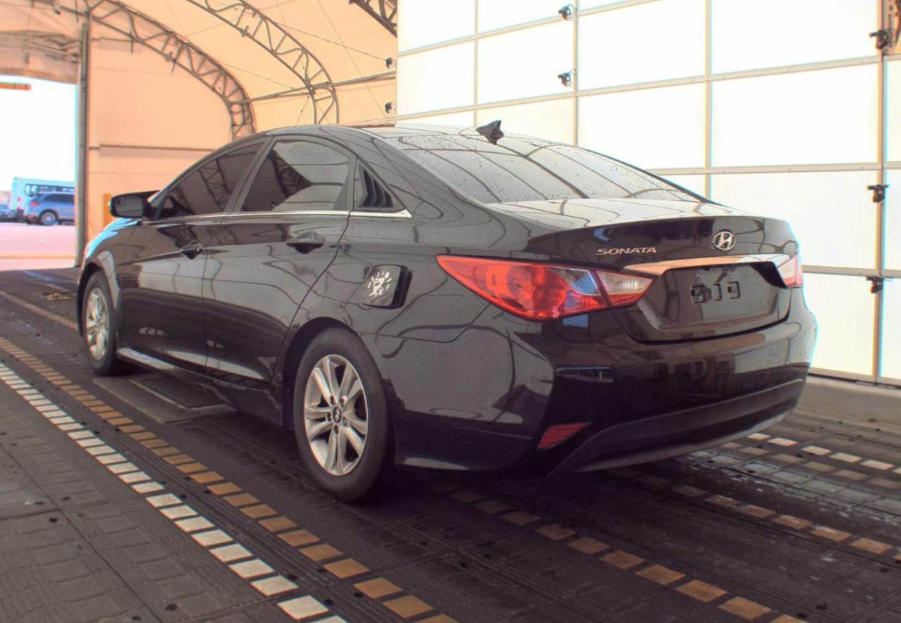 Hyundai Sonata  2014