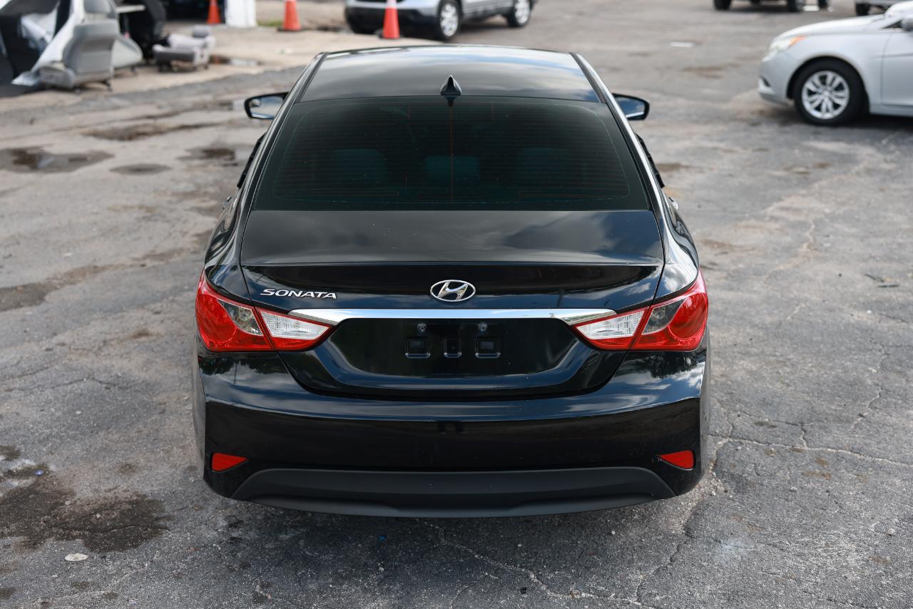 Hyundai Sonata  2014