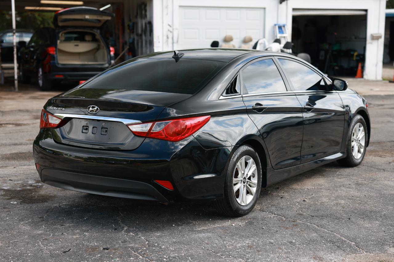 Hyundai Sonata  2014