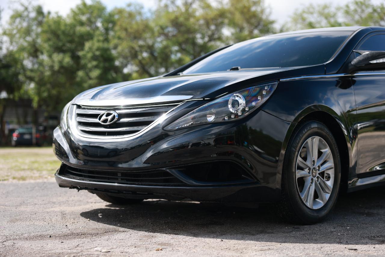 Hyundai Sonata  2014