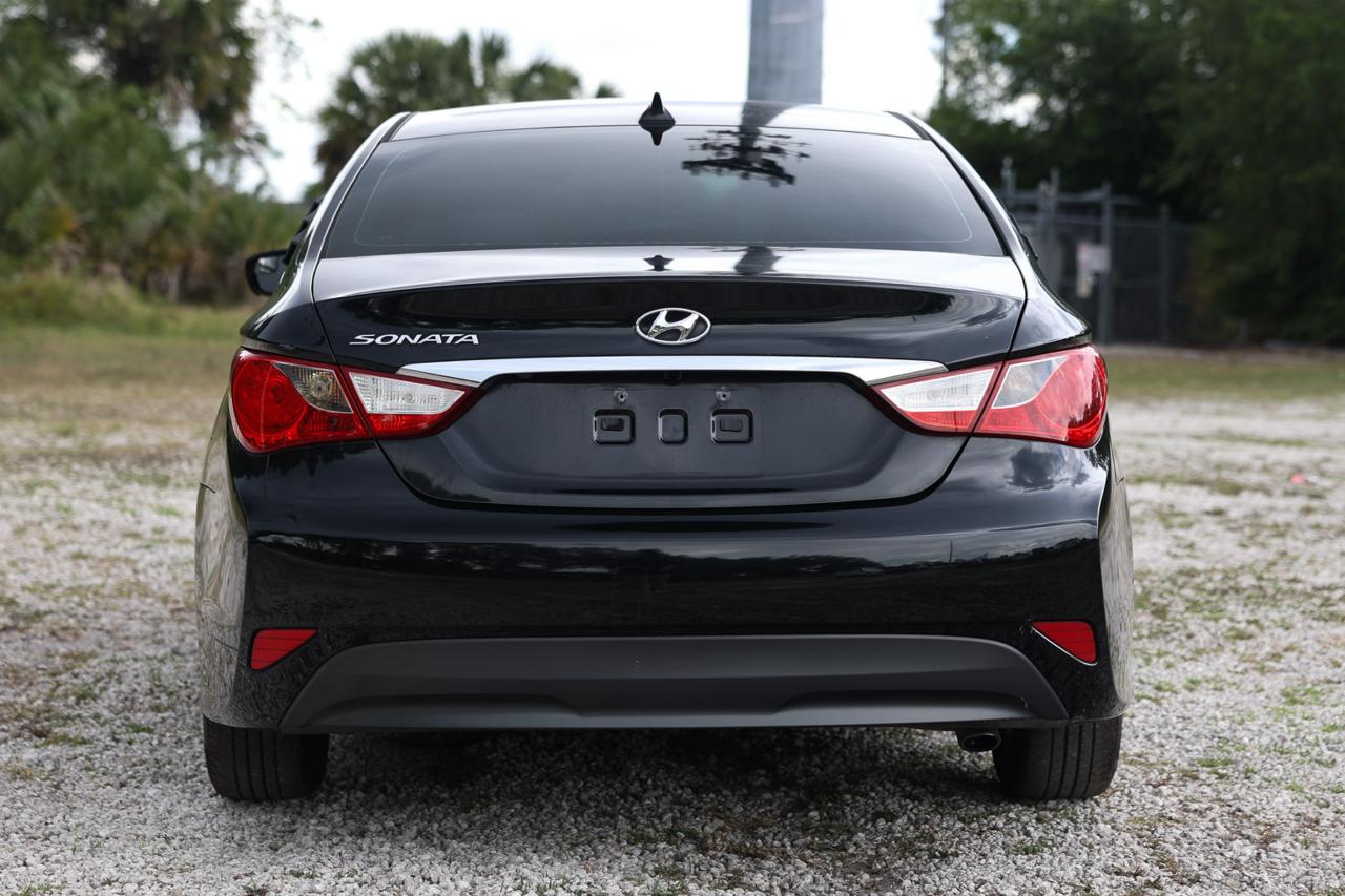 Hyundai Sonata  2014