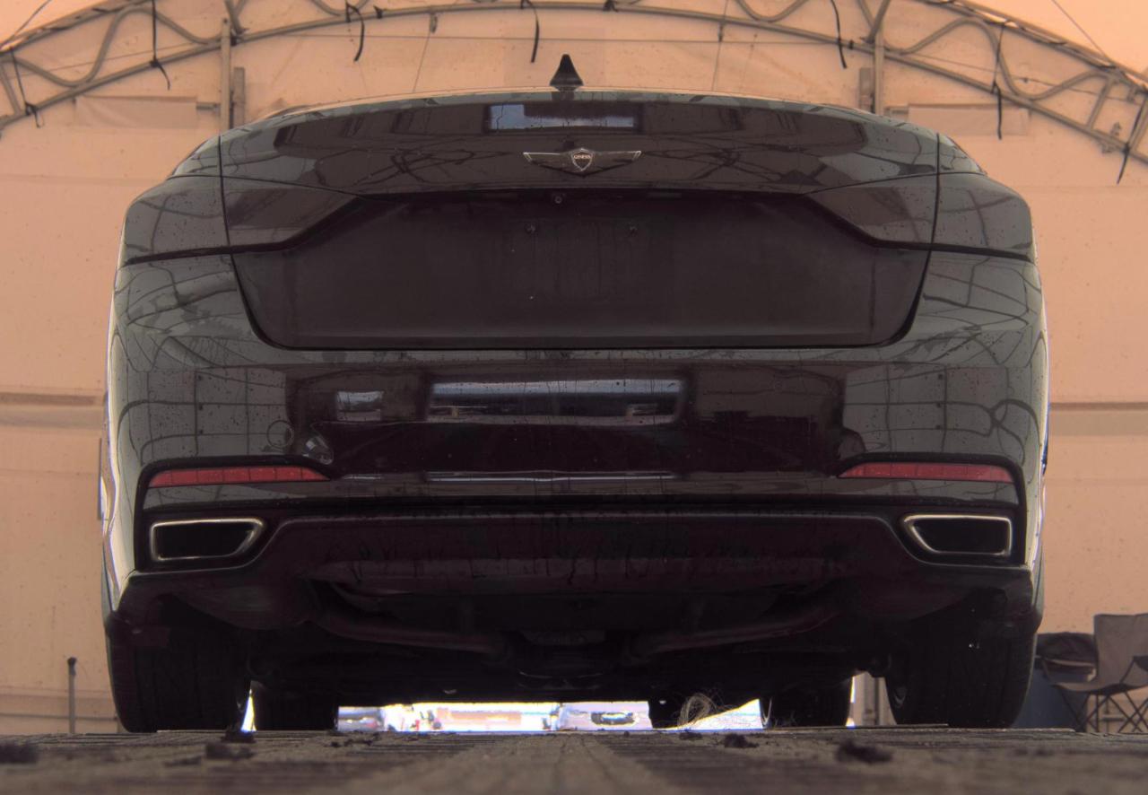 Hyundai Genesis  2015