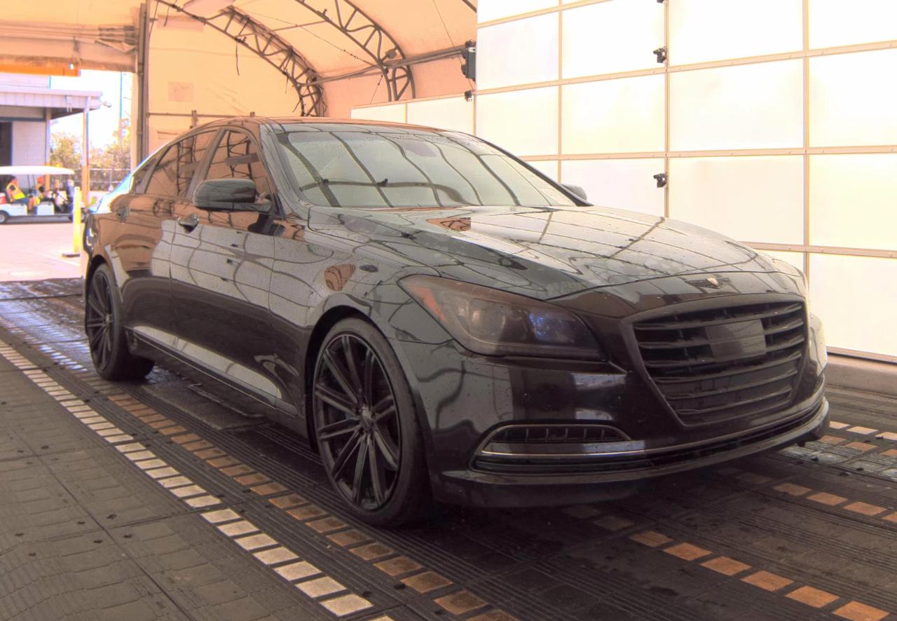 Hyundai Genesis  2015