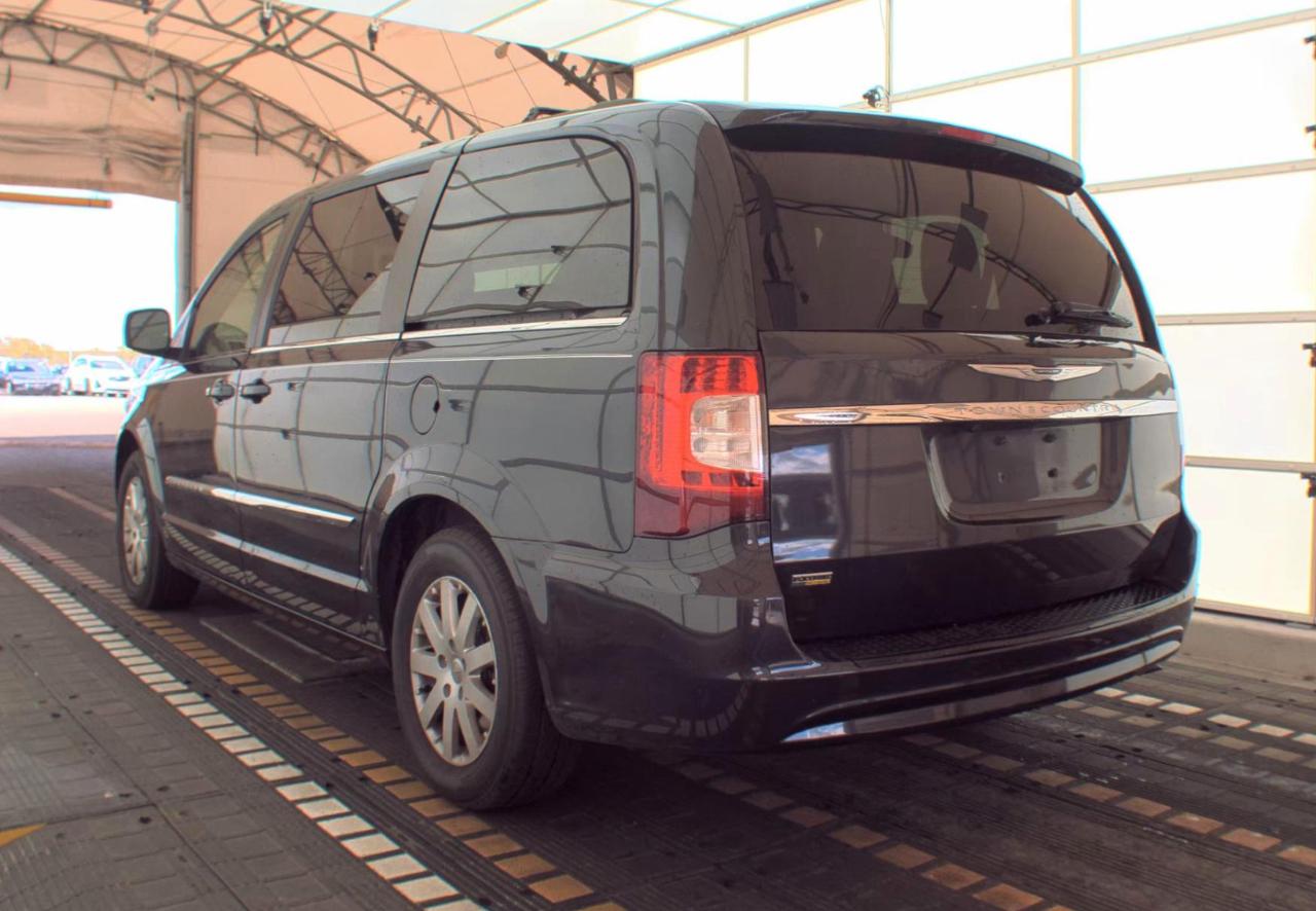 Chrysler Town & Country  2014