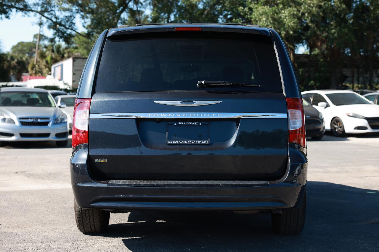 Chrysler Town & Country  2014