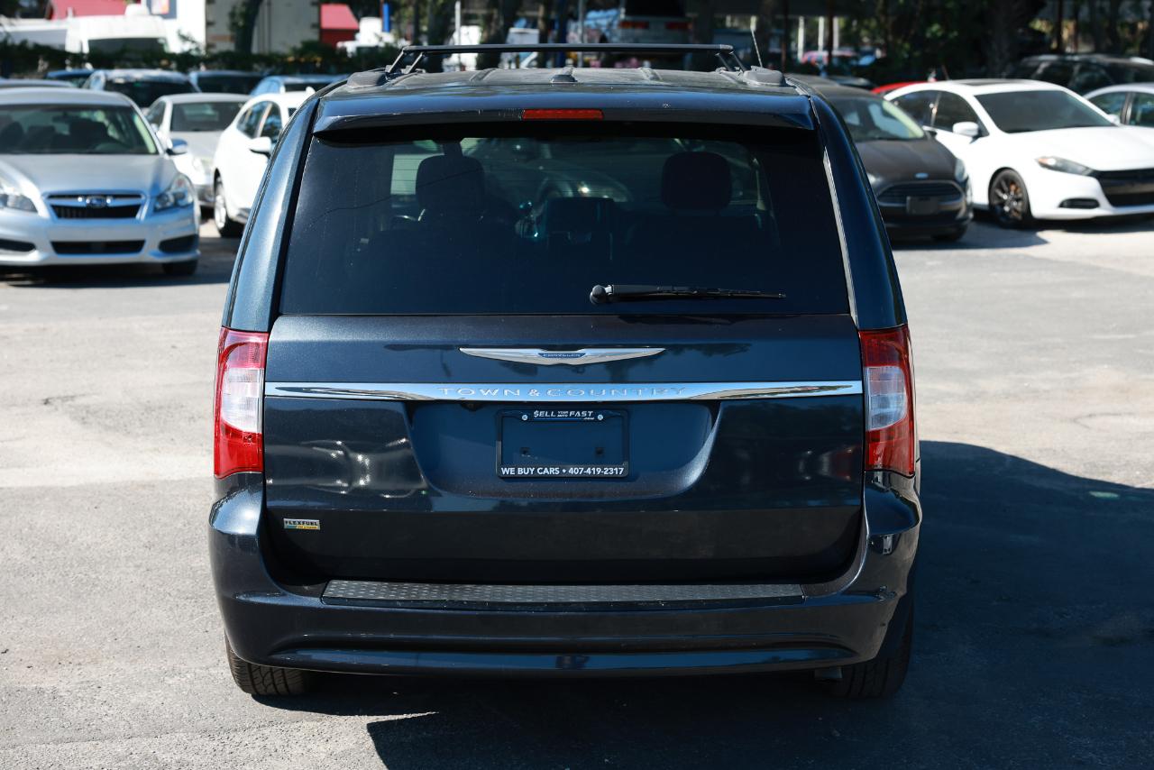 Chrysler Town & Country  2014