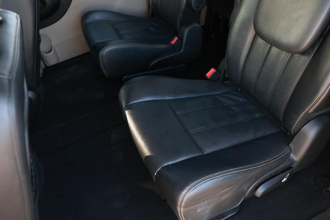 Chrysler Town & Country  2014