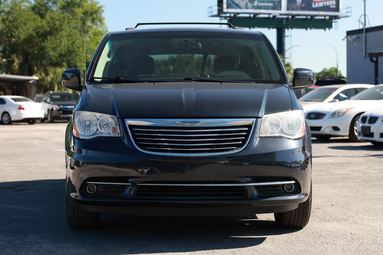 Chrysler Town & Country  2014