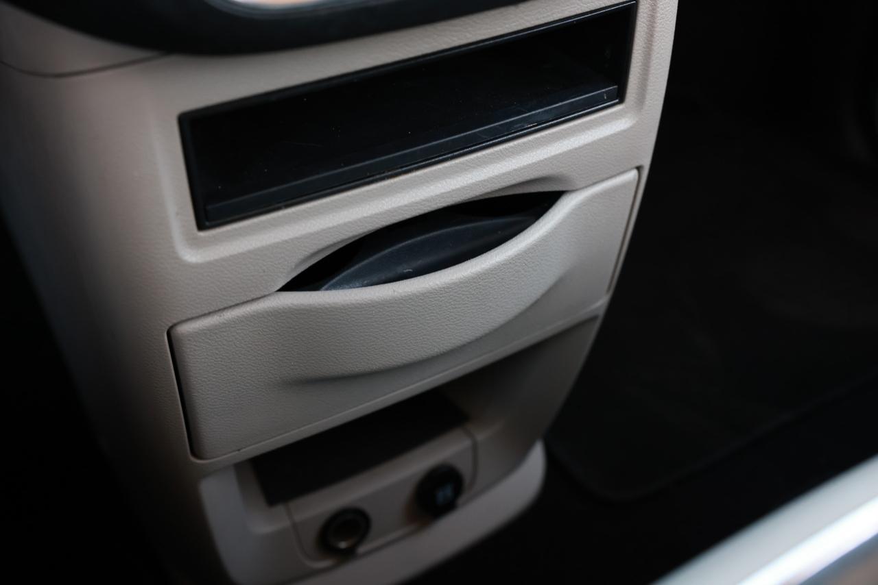 Chrysler Town & Country  2014