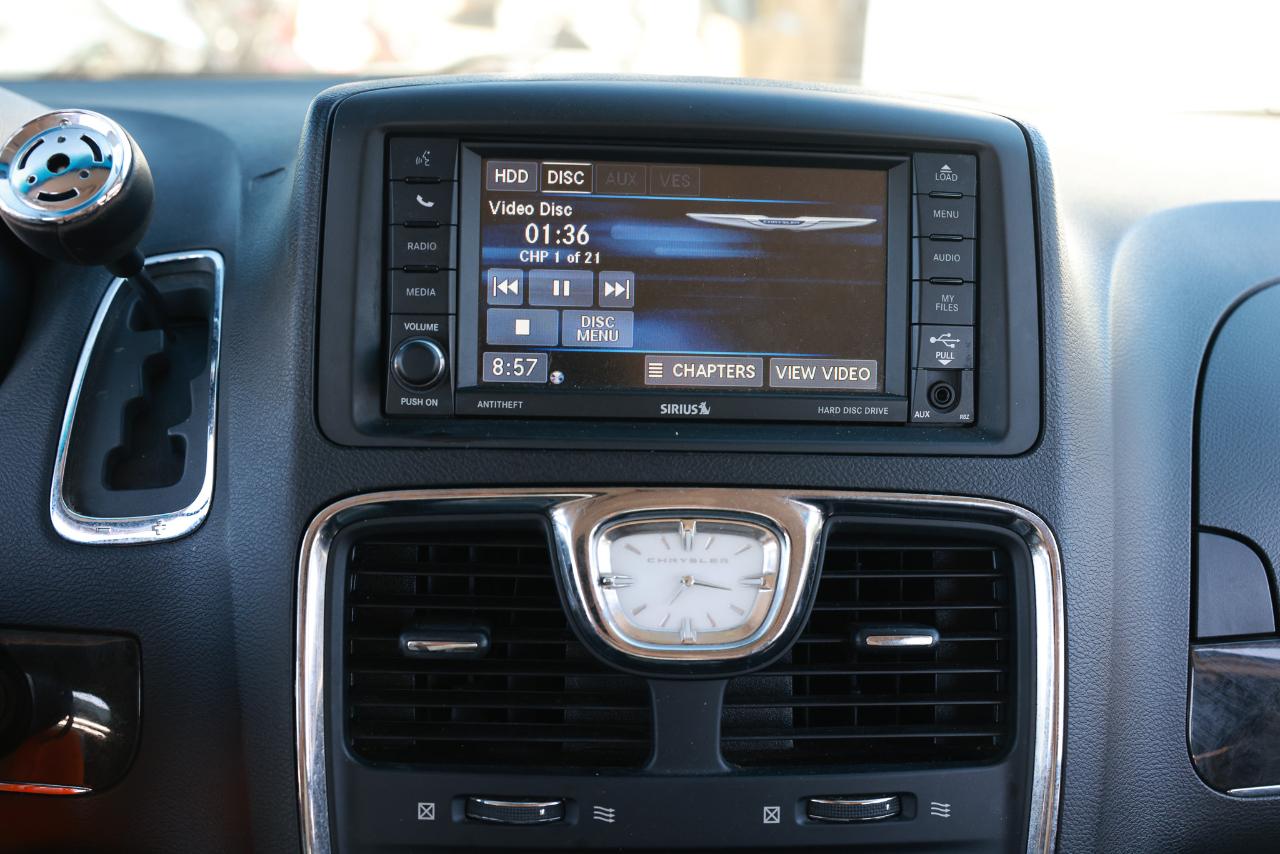 Chrysler Town & Country  2014