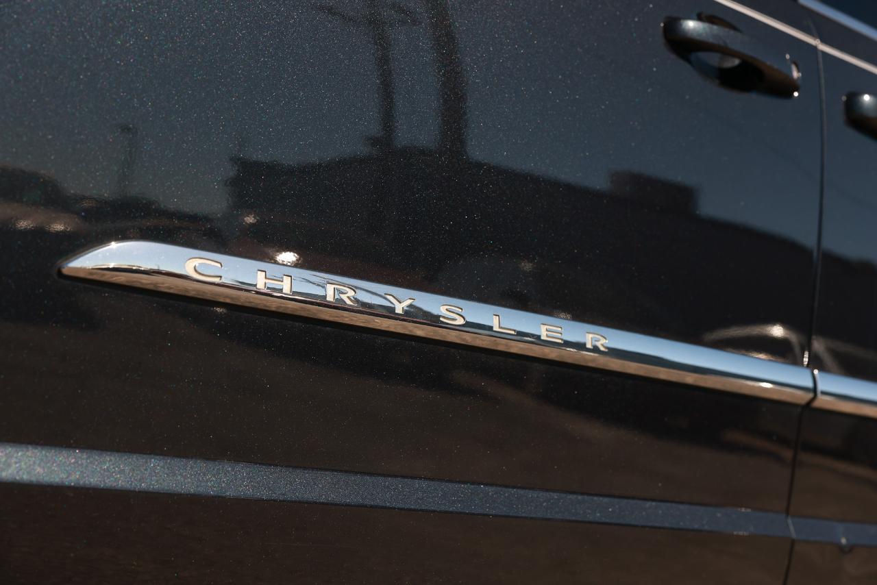 Chrysler Town & Country  2014