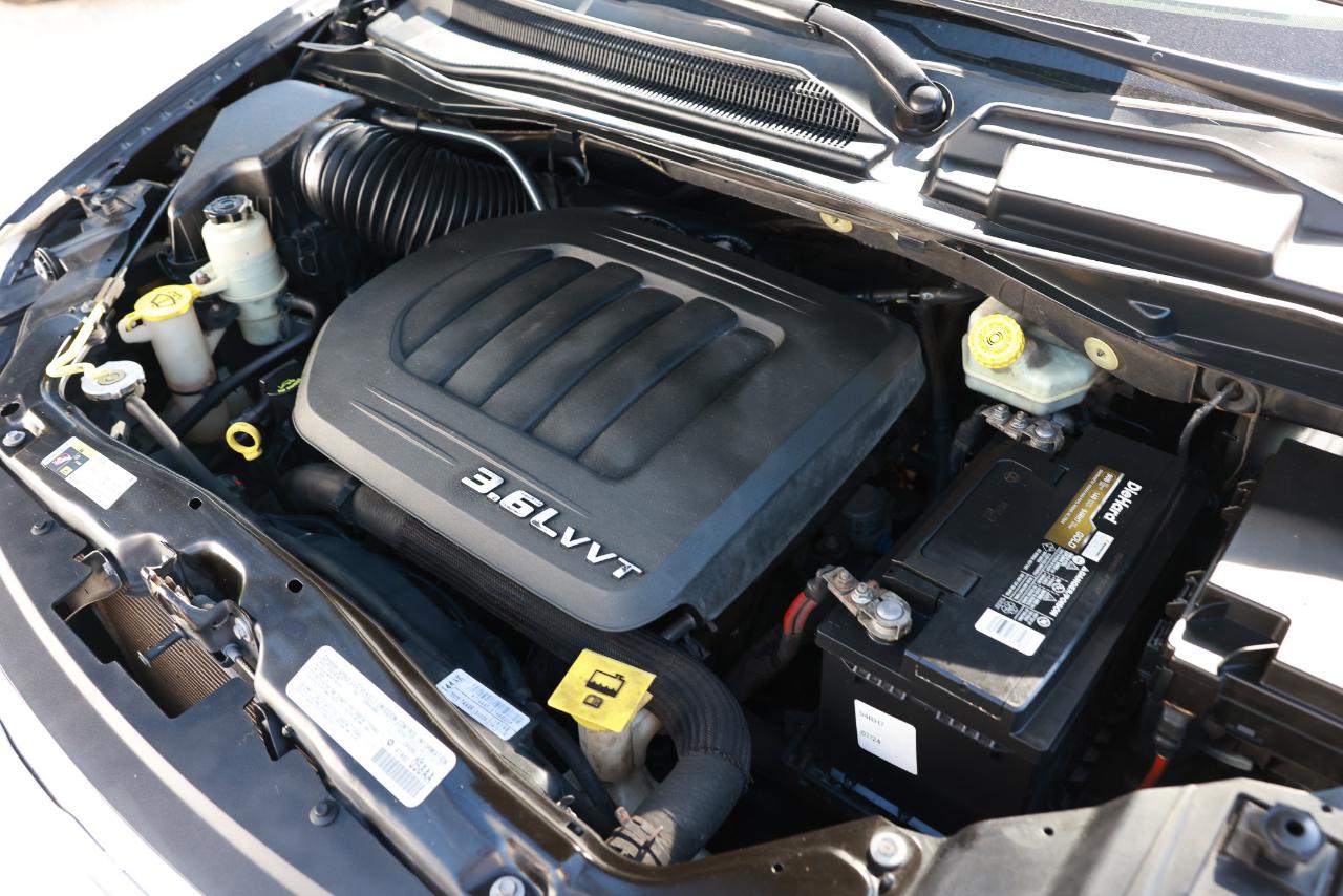 Chrysler Town & Country  2014