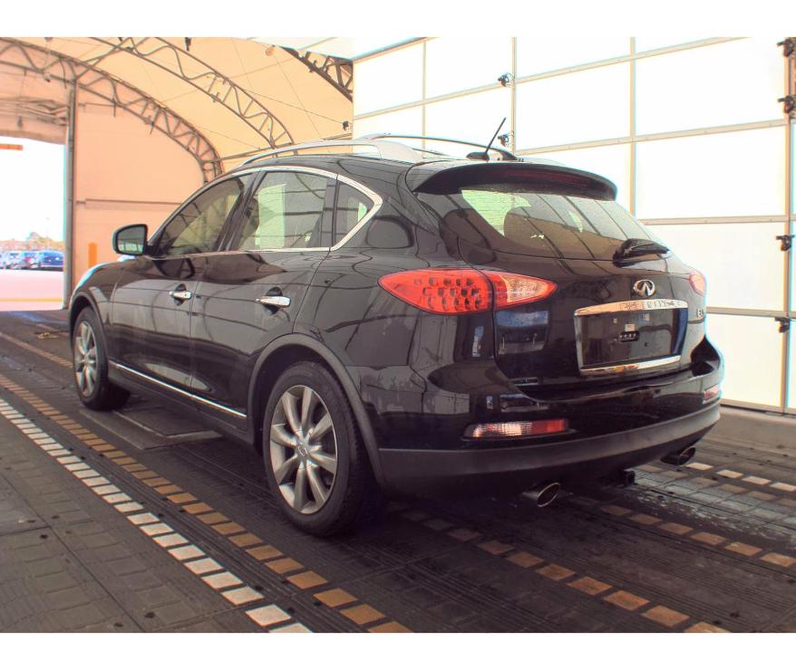Infiniti EX35  2011