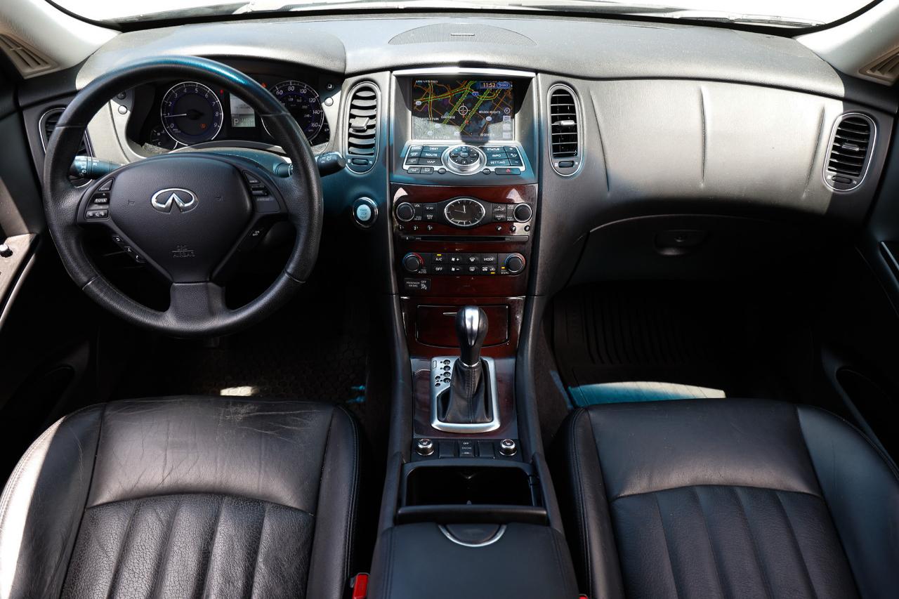 Infiniti EX35  2011