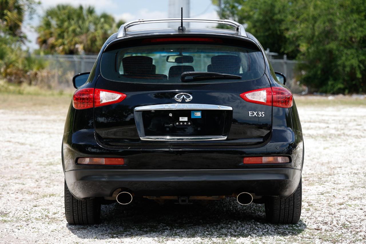 Infiniti EX35  2011